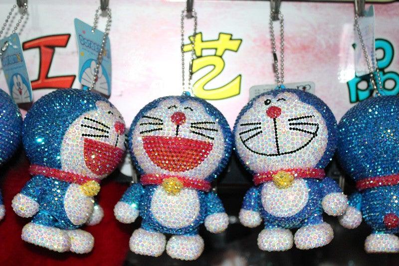 13cm high DIY Doraemon Keychain  (with glue tools)